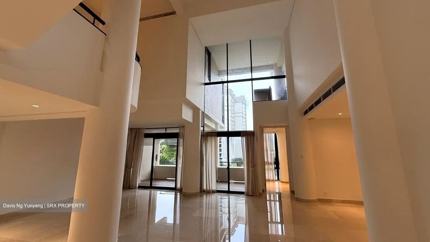 The Colonnade (D10), Condominium #580855931